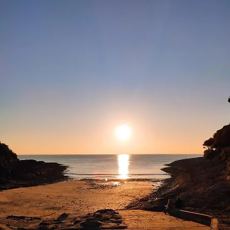 T2 Proche Avec Terrasse Privative Apartamento *