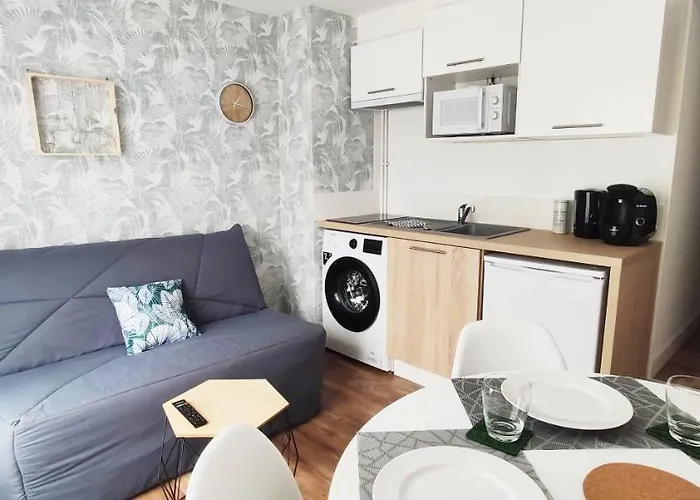 T2 Proche Avec Terrasse Privative *