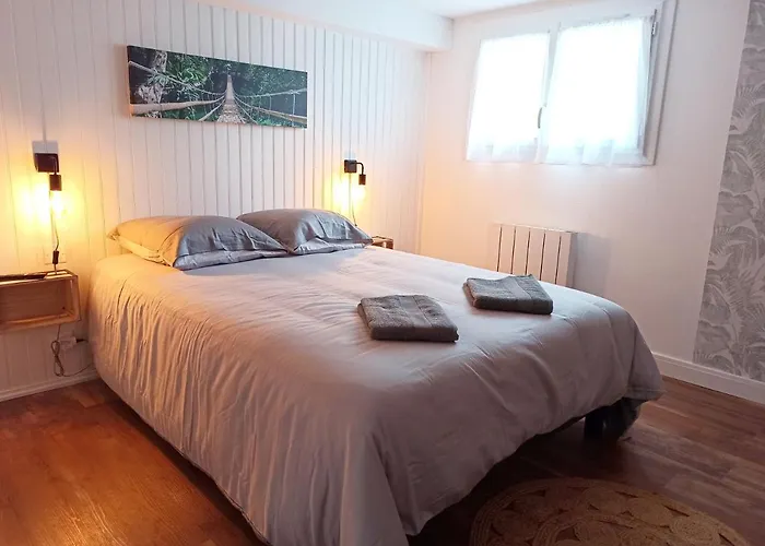 T2 Proche Avec Terrasse Privative Royan