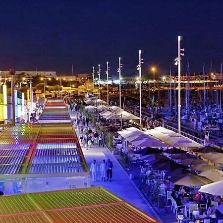 T2 Proche Avec Terrasse Privative Apartment